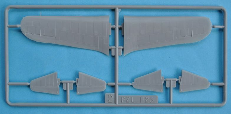 1/72 PZL P-23A/B Karas польский истребитель (Heller 80247), сборная модель