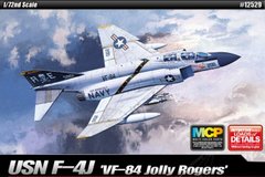 1/72 F-4J Phantom II ескадрилії VF-84 "Jolly Rogers", складання без клею, кольоровий пластик (Academy 12529), збірна модель