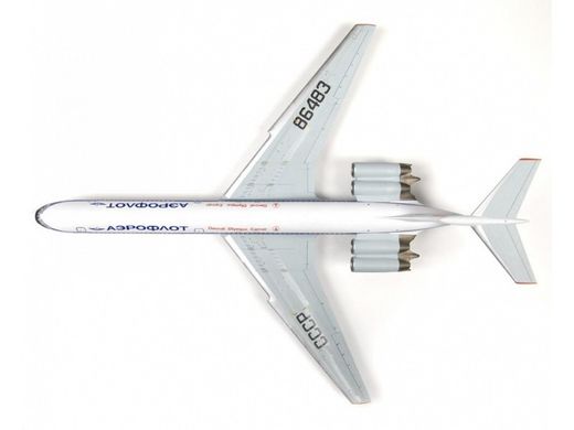 1/144 Ильюшин Ил-62М пассажирский авиалайнер, сборная модель