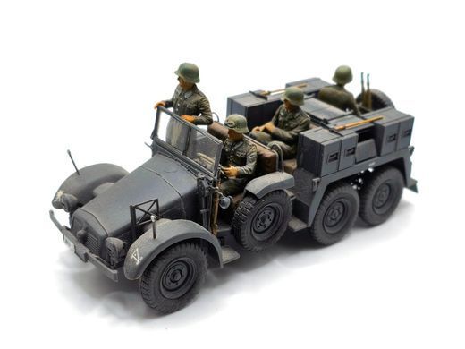1/35 Krupp Protz 1 ton (6x4) Kfz.69 немецкий тягач с фигурами, готовая модель авторской работы