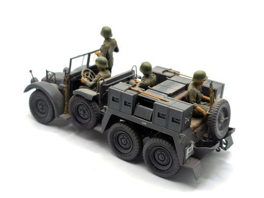1/35 Krupp Protz 1 ton (6x4) Kfz.69 немецкий тягач с фигурами, готовая модель авторской работы