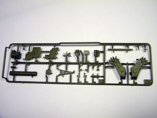 1/35&nbsp;M1A1 американська 155-мм гаубиця (Bronco Models CB35073), збірна модель