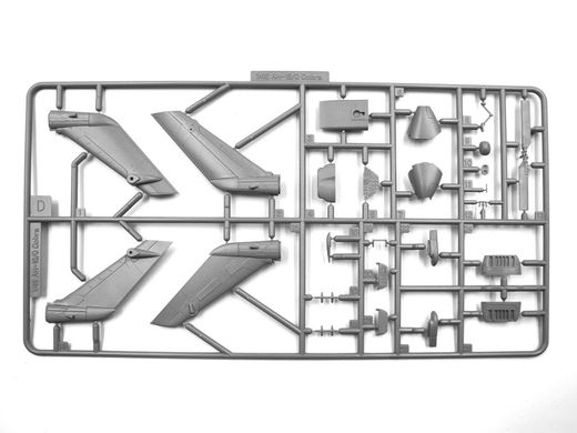 1/48 Вертолет AH-1G Cobra и аэродромное покрытие M8A1, Limited Edition (ICM 48298), сборная модель