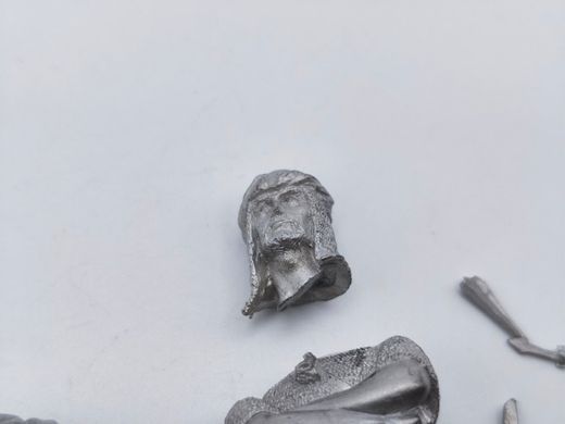 70мм Ісламський воїн 12-го століття (Elite Miniaturas BS/70.24 Islamic Warrior S. XII), колекційна олов'яна мініатюра