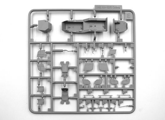 1/48 Гелікоптер AH-1G Cobra та аеродромне покриття M8A1, Limited Edition (ICM 48298), збірна модель