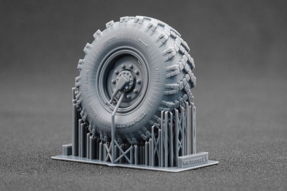 1/35 Колеса для КамАЗ-4310 під навантаженням, 7 штук, для моделей ICM, 3D-друк (ScaleX WM35008s)