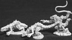 Reaper Miniatures Dark Heaven Legends - Lizardman w/Pack - RPR-2331