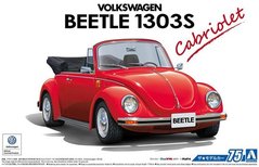1/24 Автомобиль Volkswagen Beetle 1303S Cabriolet (Aoshima 055724), сборная модель