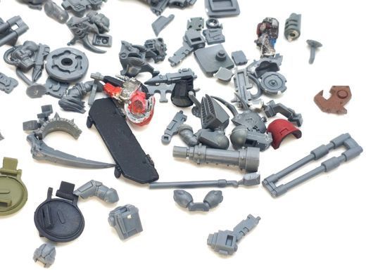 Різні деталі для Warhammer 40.000 (Games Workshop), пластикові