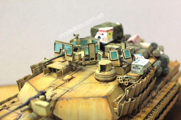 1/35 Танк M1A2 Abrams TUSK II, готовая модель ручной сборки + подставка