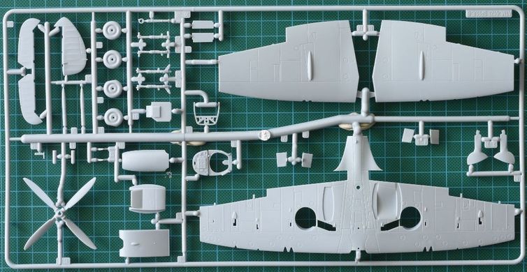 1/48 Supermarine Spitfire Mk.XII британський винищувач (Airfix A05117A), збірна модель