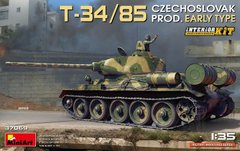 1/35 Танк Т-34/85 чехословацкого производства, ранний тип, модель с интерьером (Miniart 37069), сборная модель