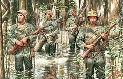 1/35 “US Marines in Jungle, WW II era” (Master Box 3589)