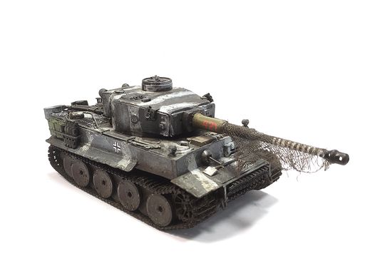 1/35 Німецький танк Pz.Kpfw.VI Tiger I, готова модель авторської роботи