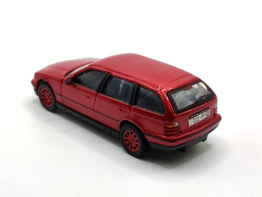1/43 Автомобіль BMW 325i Touring на українських номерах, серія Street Fire (Burago 12348), готова металева модель