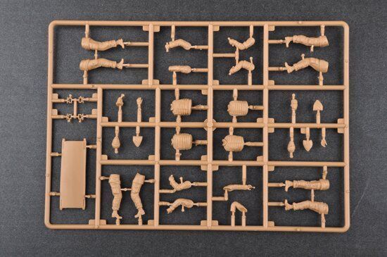 1/35 Современная армия США, команда медиков, 4 фигуры + аксессуары + декаль с рисунком камуфляжа (Trumpeter 00430)
