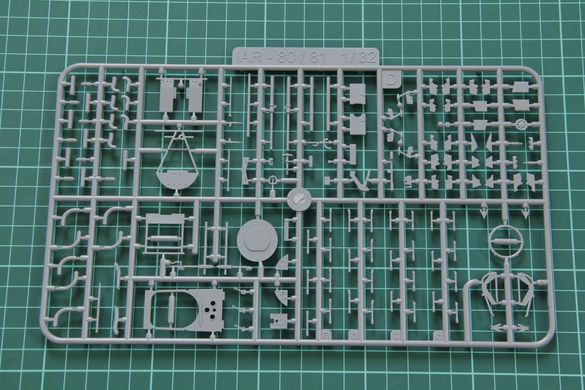 1/32 IAR-81 BoPi "Dive Bomber" румынский пикирующий бомбардировщик (Special Hobby SH32073), сборная модель