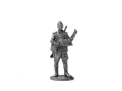 54 мм Красноармеец-связист, пехота Красной Армии, СССР 1943-45 годов (EK Castings WWII-66), коллекционная оловянная миниатюра