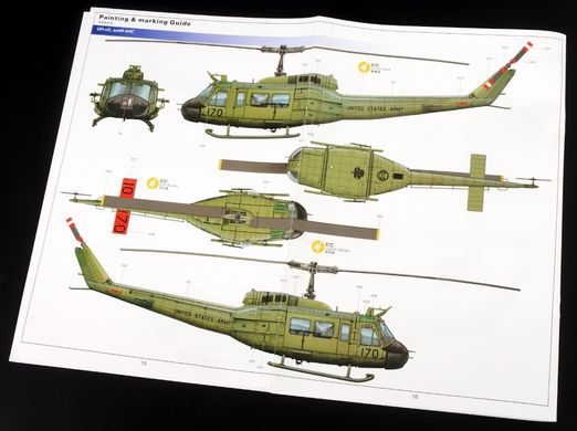 1/48 UH-1D Huey американський гелікоптер (Zimi Model/Kitty Hawk 80154), збірна модель