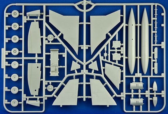 1/48 Sepecat Jaguar T.2/T.4 учебно-тренировочный самолет (Kitty Hawk 80105) сборная модель