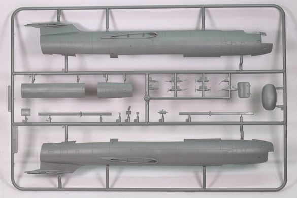 1/48 Іллюшин Іл-28Т радянський реактивний торпедоносець (Bobcat 48006), збірна модель