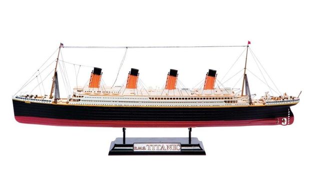 1/700 RMS Titanic океанський лайнер, серія Gaft Set з фарбами та клеєм (Airfix A50164A), збірна модель