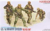 1/35 U.S. 1st Infantry Division "Big Red One", 4 фигуры (Dragon 3015)