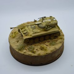 1/72 Виньетка с французским легким танком AMX-13/75, готовая авторская работа