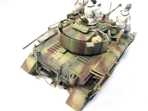 1/35 Pz.Kpfw.IV Ausf.J немецкий средний танк с фигурами, готовая модель, авторская работа
