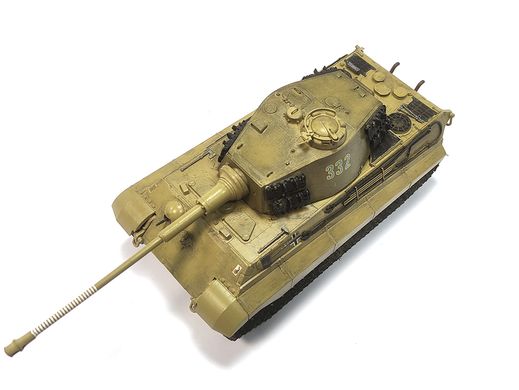 1/35 Танк Pz.Kpfw.VI Ausf.B King Tiger с башней Henschel, полностью интерьерный, готовая модель авторской работы