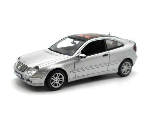 1/43 Автомобіль Mercedes-Benz C-Klasse, silber metallic, серія Limited Edition (Minichamps 430030002), готова модель в боксі