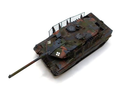 1/72 Танк Leopard 2A6 Збройних Сил України, готова модель