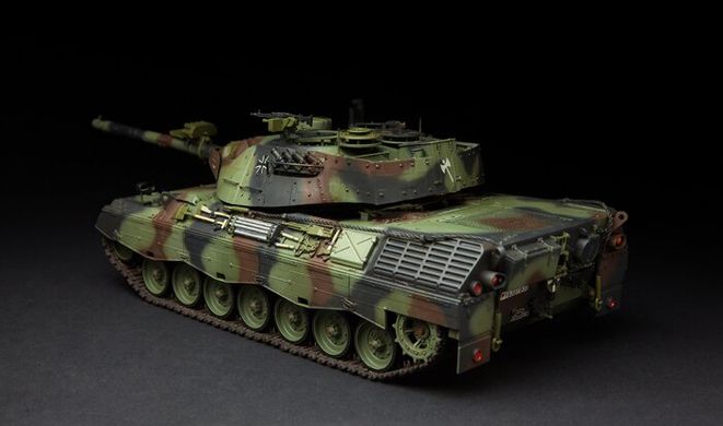 1/35 Leopard 1 A5 німецький основний бойовий танк (Meng Model TS-015), збірна модель