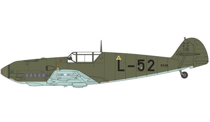 1/48 Messerschmitt Bf-109E-3/E-4 германский истребитель (Airfix 05120B) сборная модель