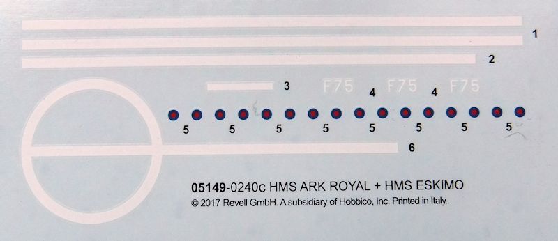 1/720 Комплект моделей: авіаносець HMS Ark Royal та ескадрений міноносець класу Tribal (Revell 05149), ДВІ збірні моделі
