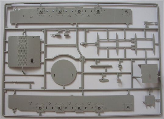 1/35 German Armored Train PanzerTriebwagen Nr.16 (Trumpeter 00223) сборная модель