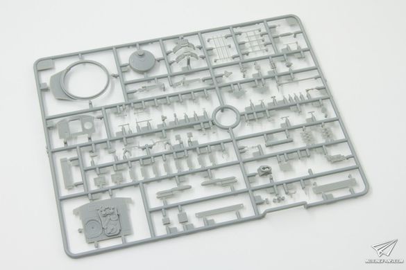 1/35&nbsp;Morserzugmittel 35(t) германский артиллерийский тягач (Bronco Models CB35196), сборная модель