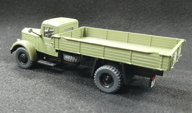 1/72 МАЗ-200 советский грузовик (Garbuz Models 7201), сборная модель