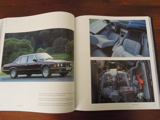 Книга "BMW" by Rainer W. Schlegelmilch, Hartmut Lehbrink and Jochen von Osterroth. Подарункове видання