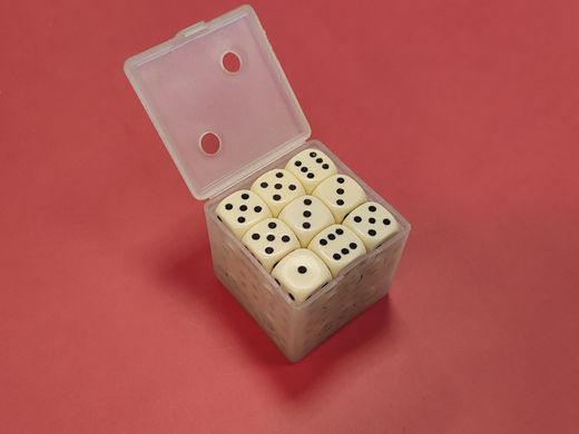 Набір кубиків (дайсів) d6 кольору слонової кістки, пластикові 12х12 мм, 27 штук
