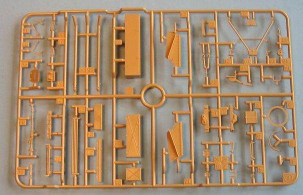 1/35&nbsp;Sd.Kfz.164&nbsp;Nashorn німецька самохідна артилерійська установка з фігурами екіпажу (Tamiya 35335), збірна модель