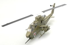 1/72 AH-1F German, готовая модель (EasyModel 37098)