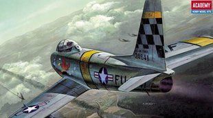 F-86F Sabre 1:72