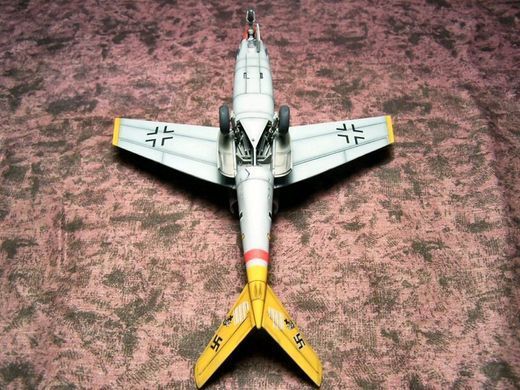 1/48 Heinkel He-162D Volksjager "Salamander" (Dragon 5552) сборная модель
