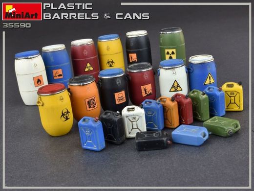 1/35 Набор пластиковых бочек и канистр, по 12 штук (MiniArt 35590), сборные пластиковые