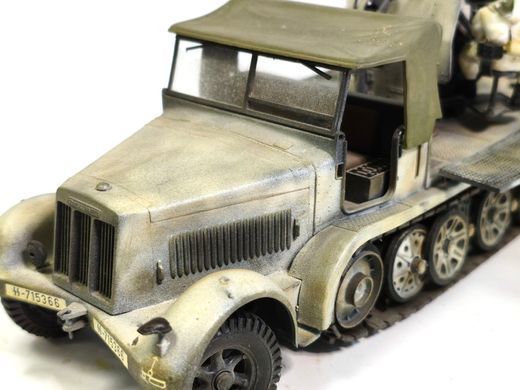 1/35 Зенітна самохідна установка із Flak-38 на базі Sd.Kfz.7 з фігурами розрахунку, готова модель авторської роботи