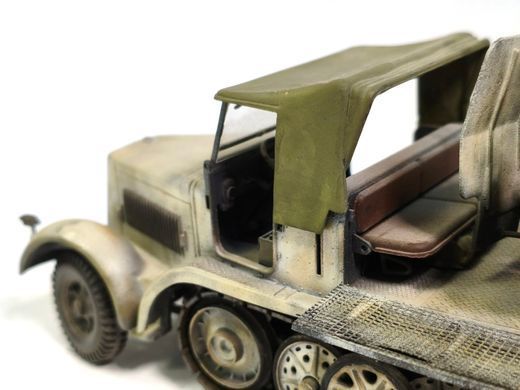 1/35 Зенітна самохідна установка із Flak-38 на базі Sd.Kfz.7 з фігурами розрахунку, готова модель авторської роботи