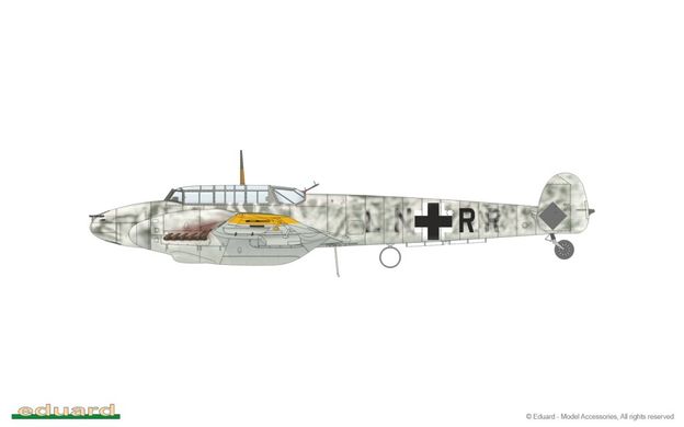 1/48 Messerschmitt Bf-110F немецкий истребитель, серия ProfiPACK (Eduard 8207), сборная модель