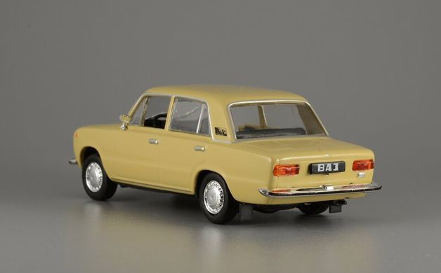 1/43 Автомобиль ВАЗ-21011, серия "Автолегенды СССР" №123 (DeAgostini), без журнала