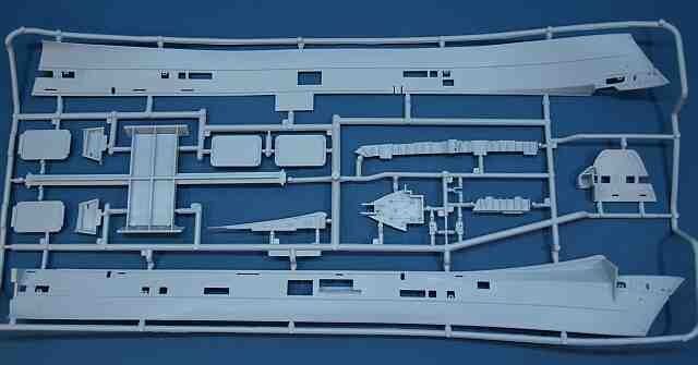 1/350 HMS ILLUSTRIOUS (Airfix 14201) сборная модель